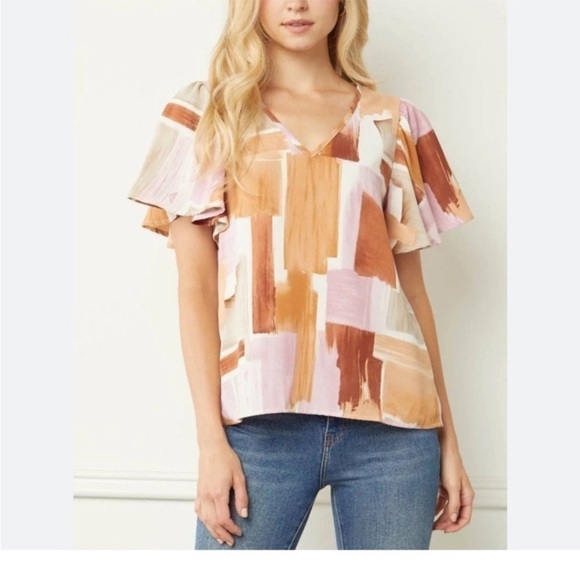 Entro Violet Skye Flutter Sleeve Blouse - Picture 2 of 7